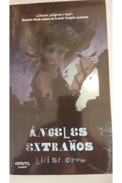ANGELES EXTRAÑOS